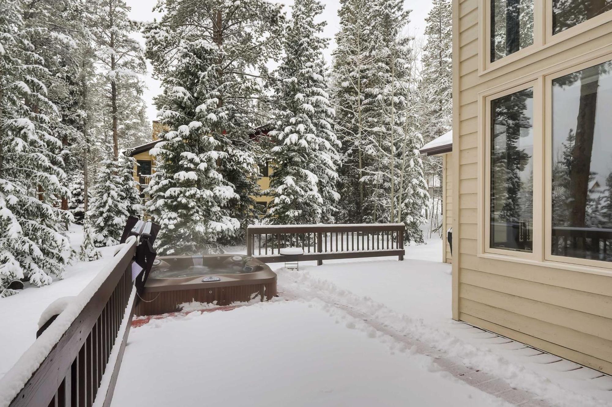 Idyllic Forested Breck Home Hot Tub And Ski Shuttle Брекенрідж Екстер'єр фото